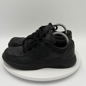 New Balance 813 Mens Size 8D Black Leather Comfort Walking Athletic Sneakers